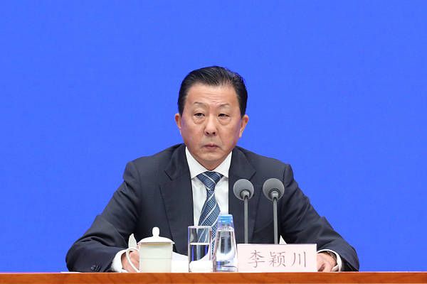 运动女孩